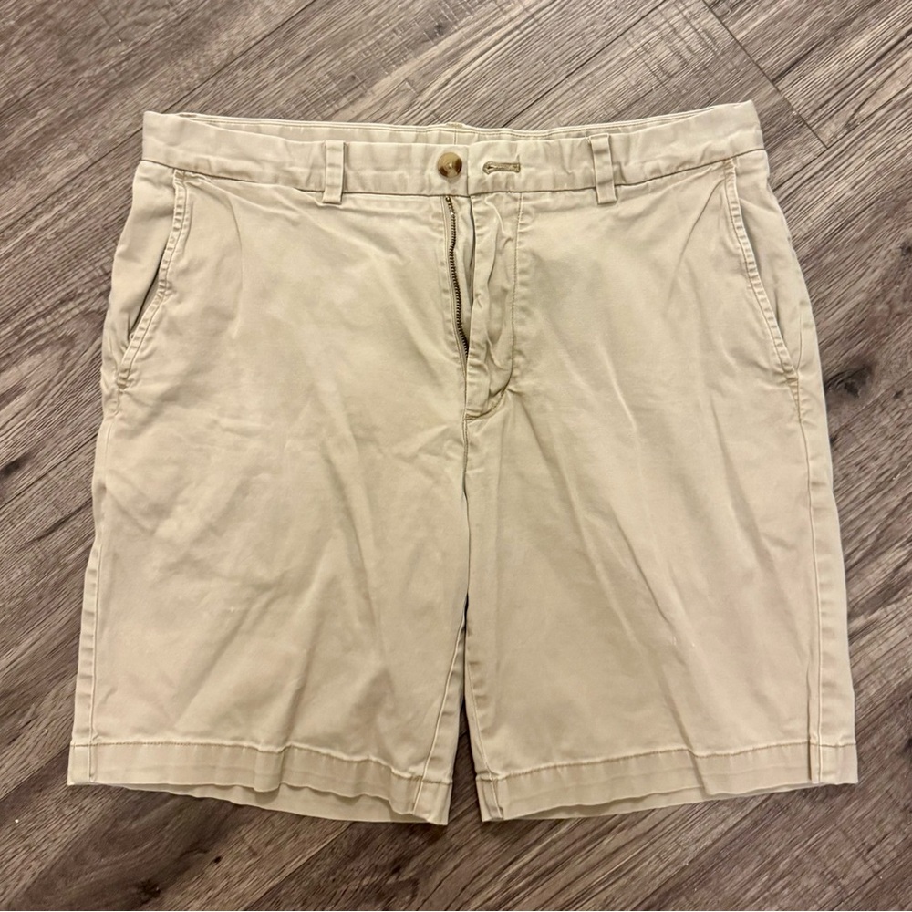 Vineyard Vines Breaker Shorts - Khaki, Flat Front